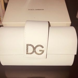 DOLCE AND GABBANA SUNGLASS CASE AND DUSTEE